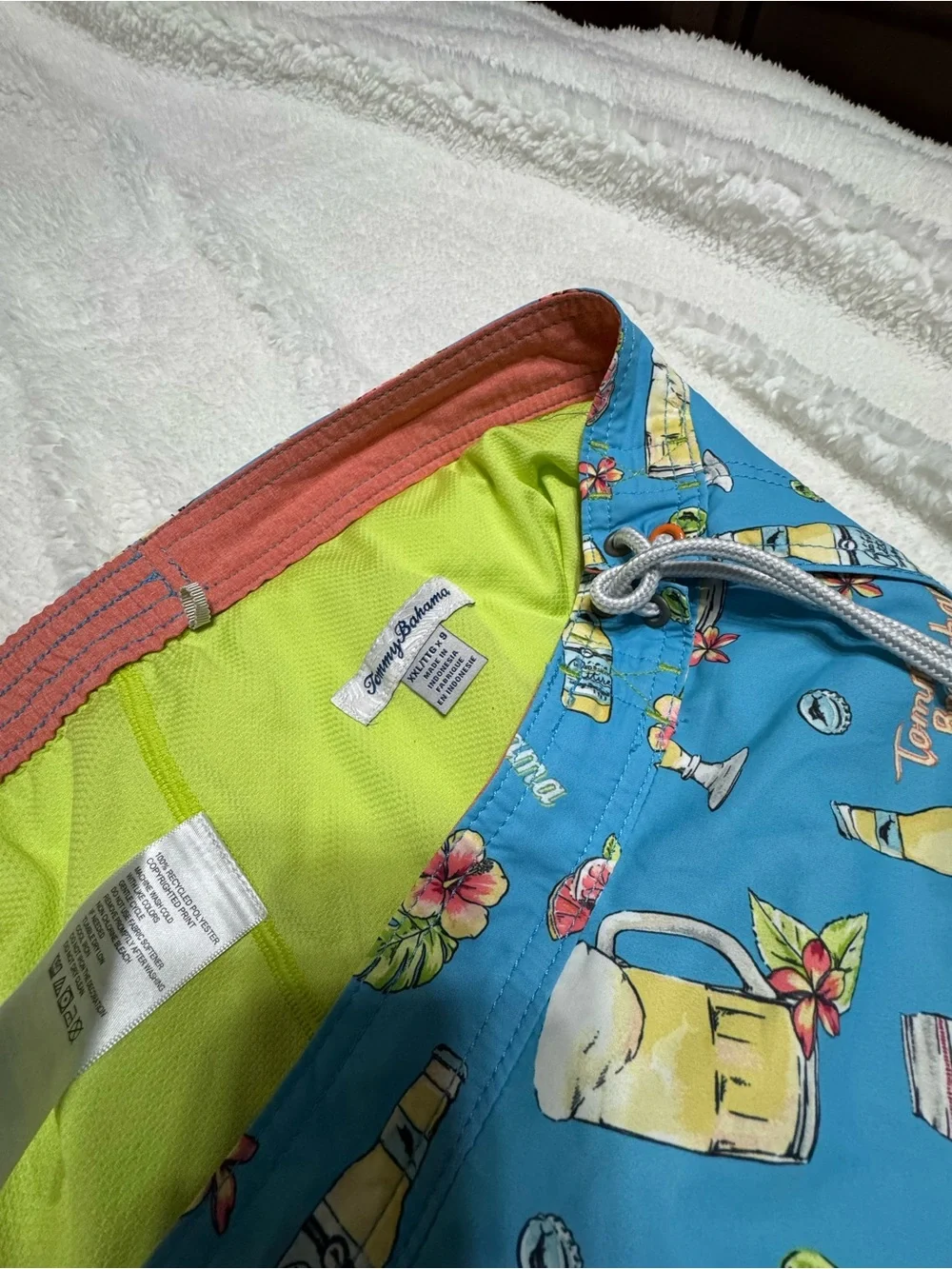 Men’s Blue Tropical Drink Print Swim Trunks